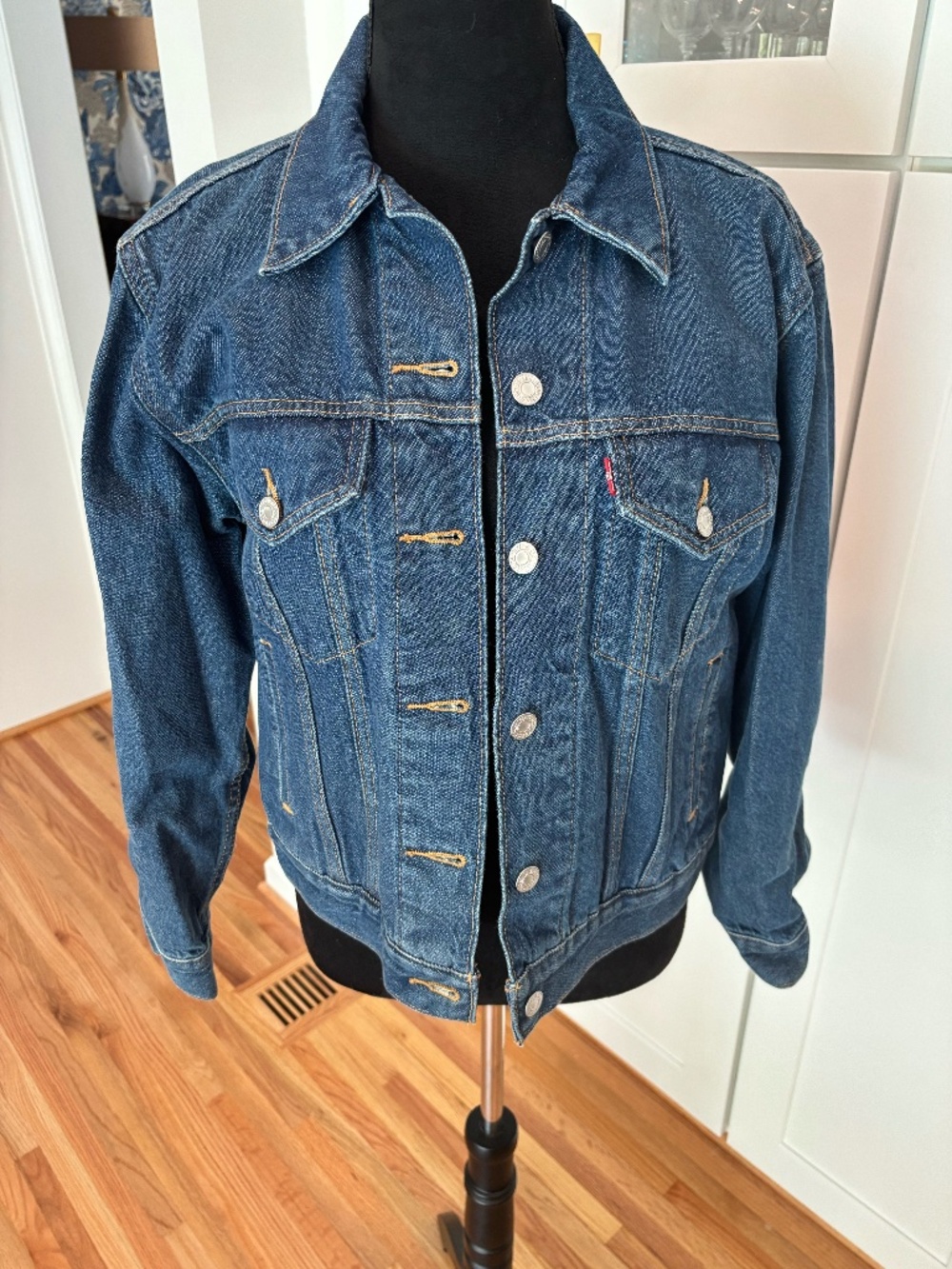 Levi’s Classic Denim Trucker Jacket – Size S